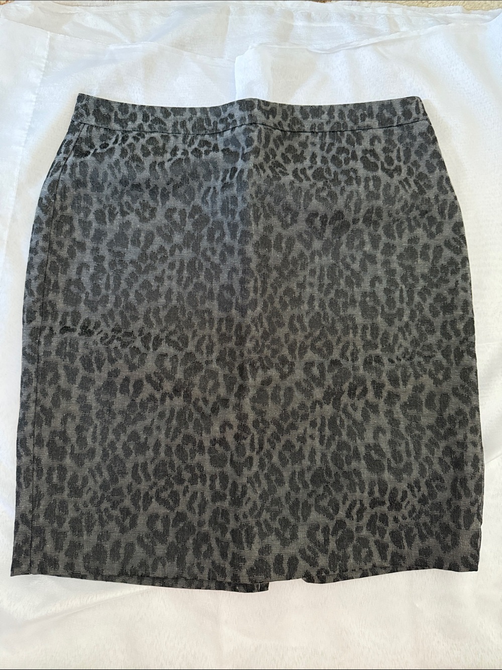 Gray Leopard Print Pencil Skirt